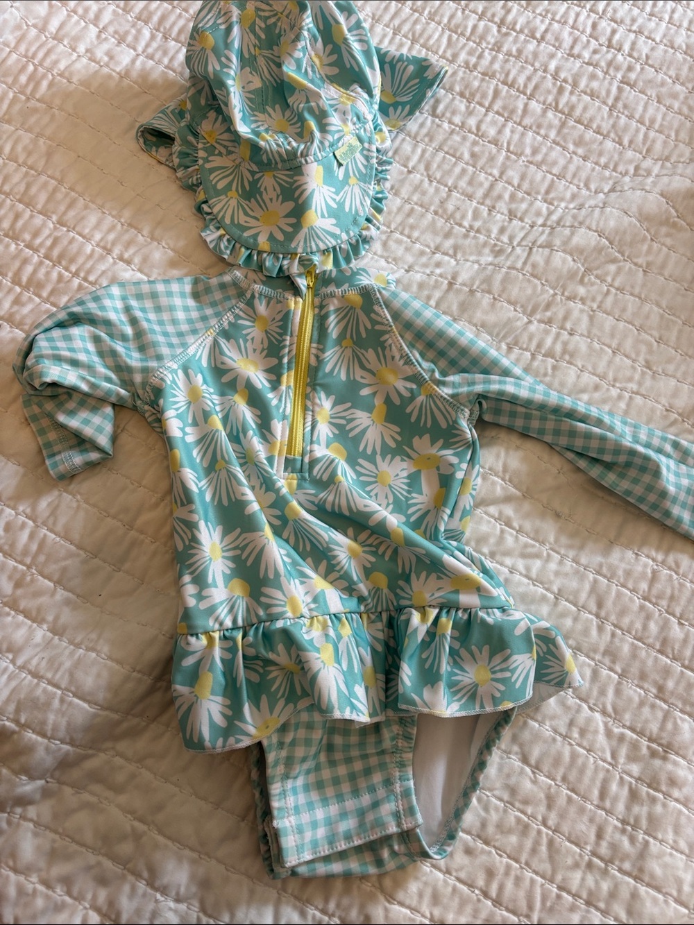 UV Skinz Matching Daisy Swim and Hat 12-18 Mo
